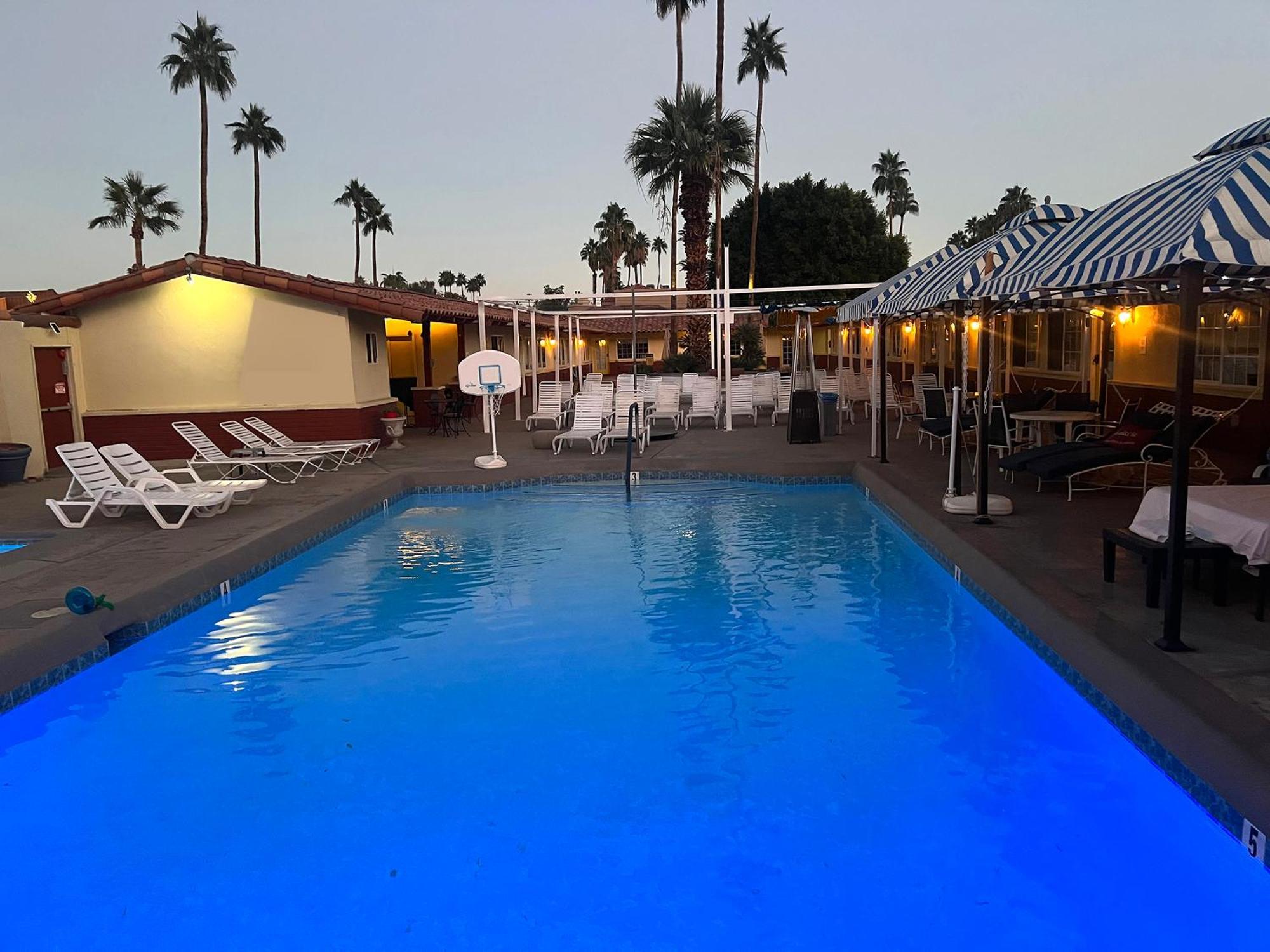 פאלם ספרינגס Exotic Dreams Resort Adults Only מראה חיצוני תמונה